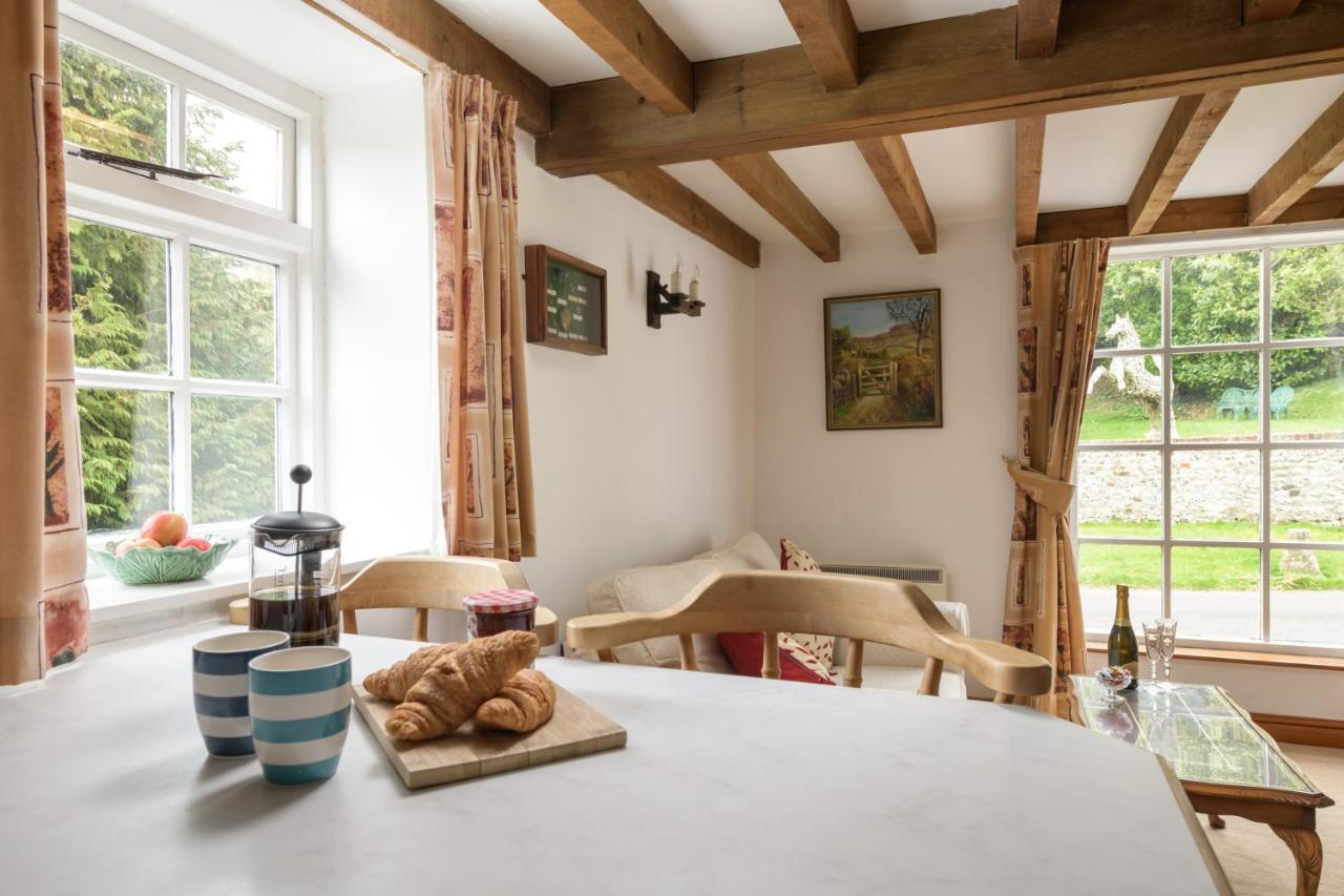 Luccombe Farm Holiday Cottages Milton Abbas Екстер'єр фото