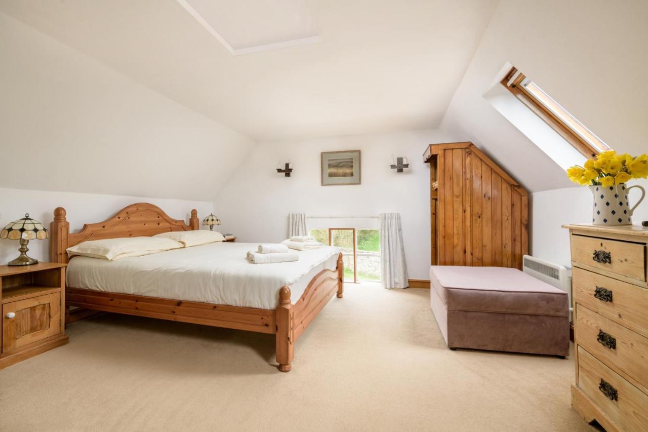 Luccombe Farm Holiday Cottages Milton Abbas Екстер'єр фото