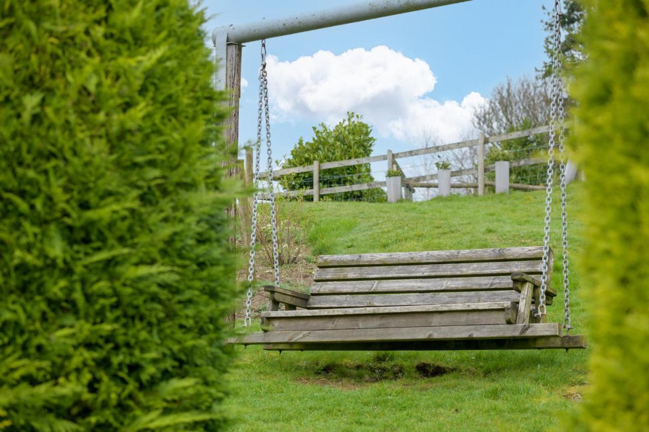 Luccombe Farm Holiday Cottages Milton Abbas Екстер'єр фото