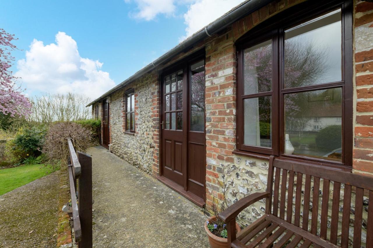 Luccombe Farm Holiday Cottages Milton Abbas Екстер'єр фото